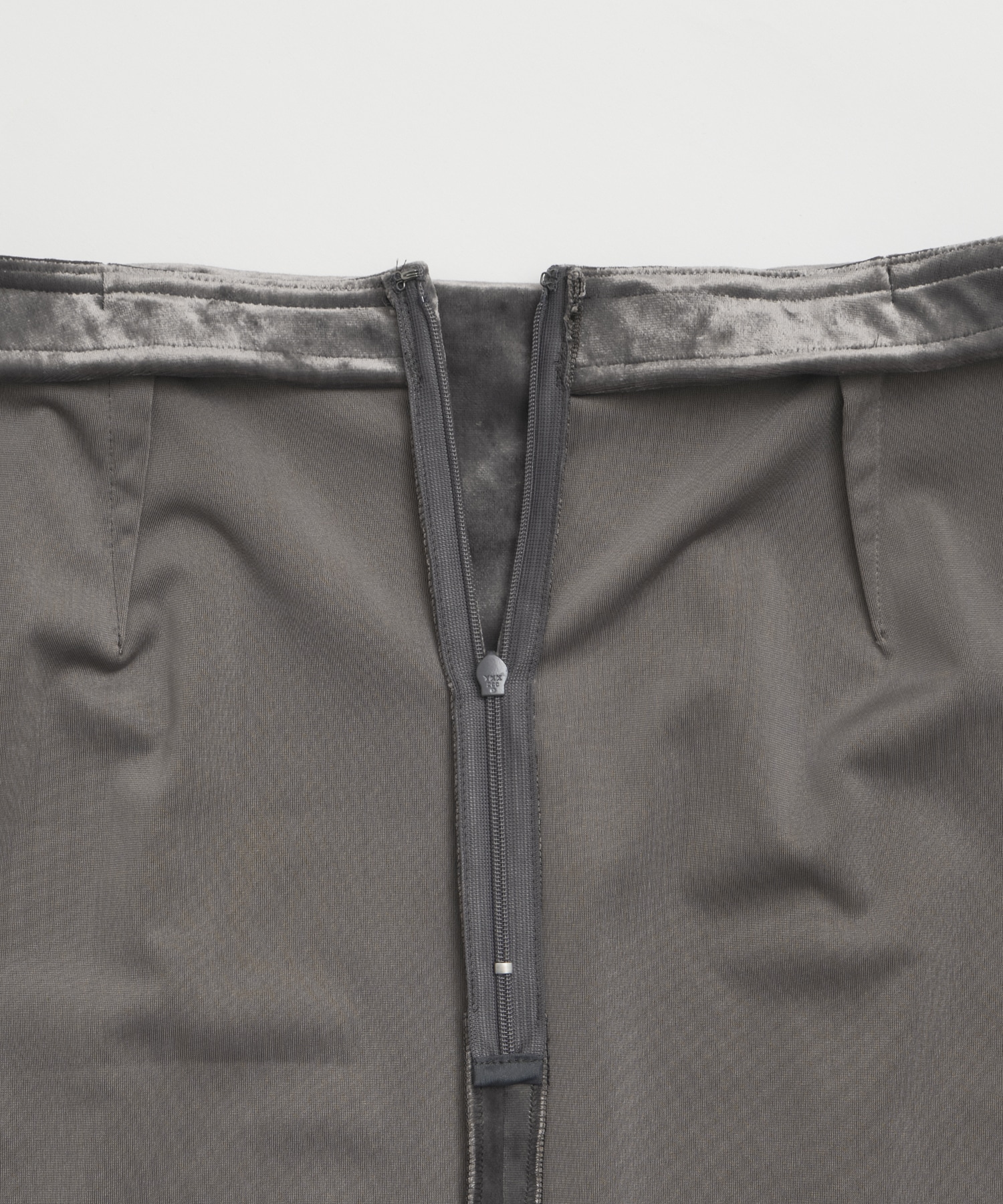 ベロアナロースカート