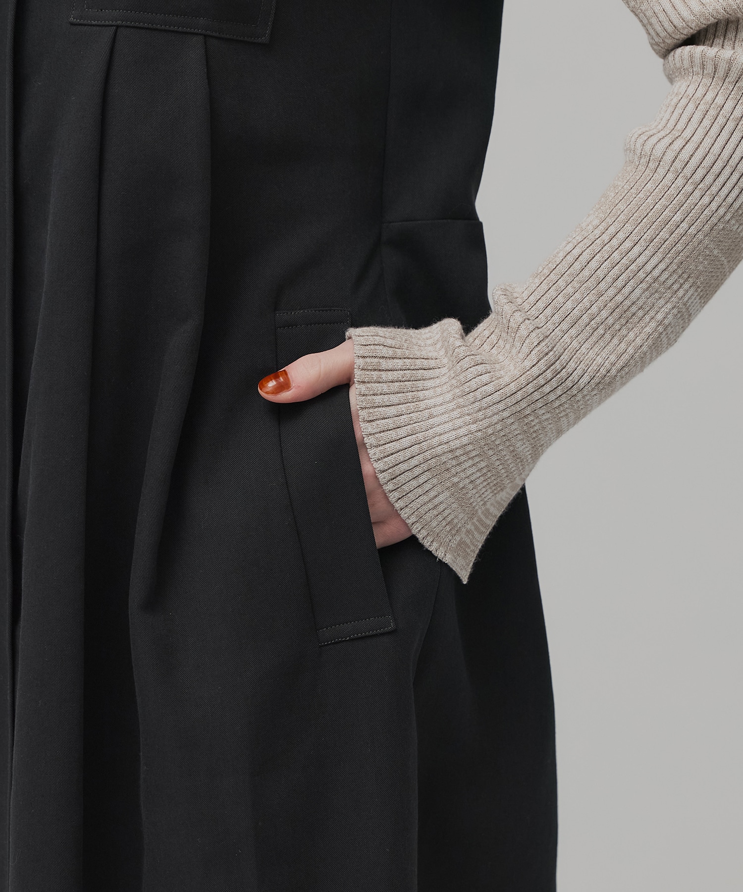 Vネックジャンパースカート