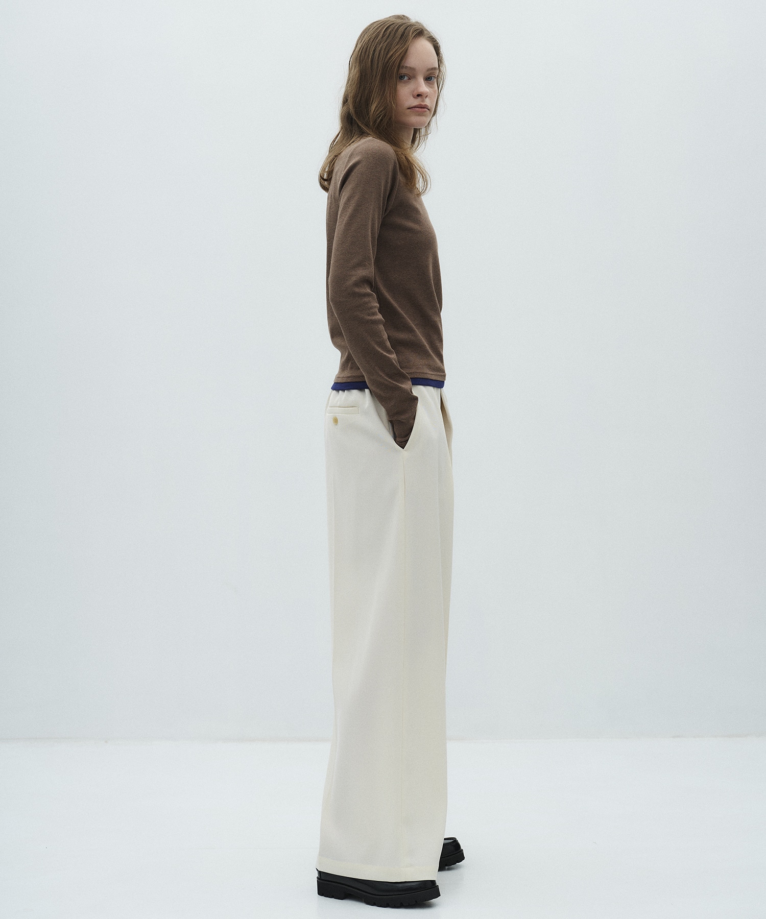 シルキーツイルアシメタックパンツ