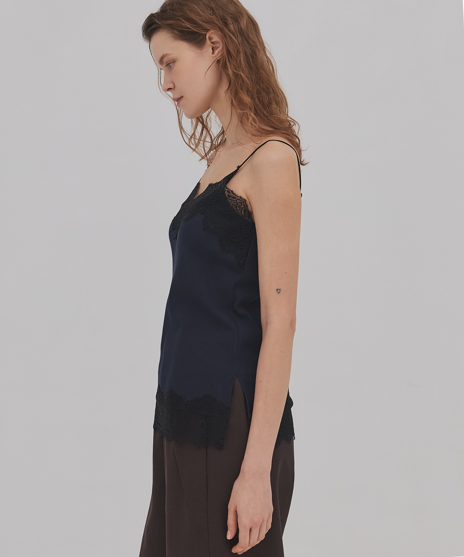 レーストリムキャミソール