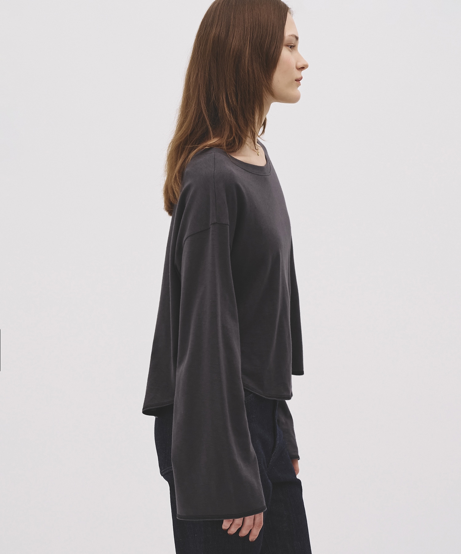 【残り僅か】ルーズネックロンTEE