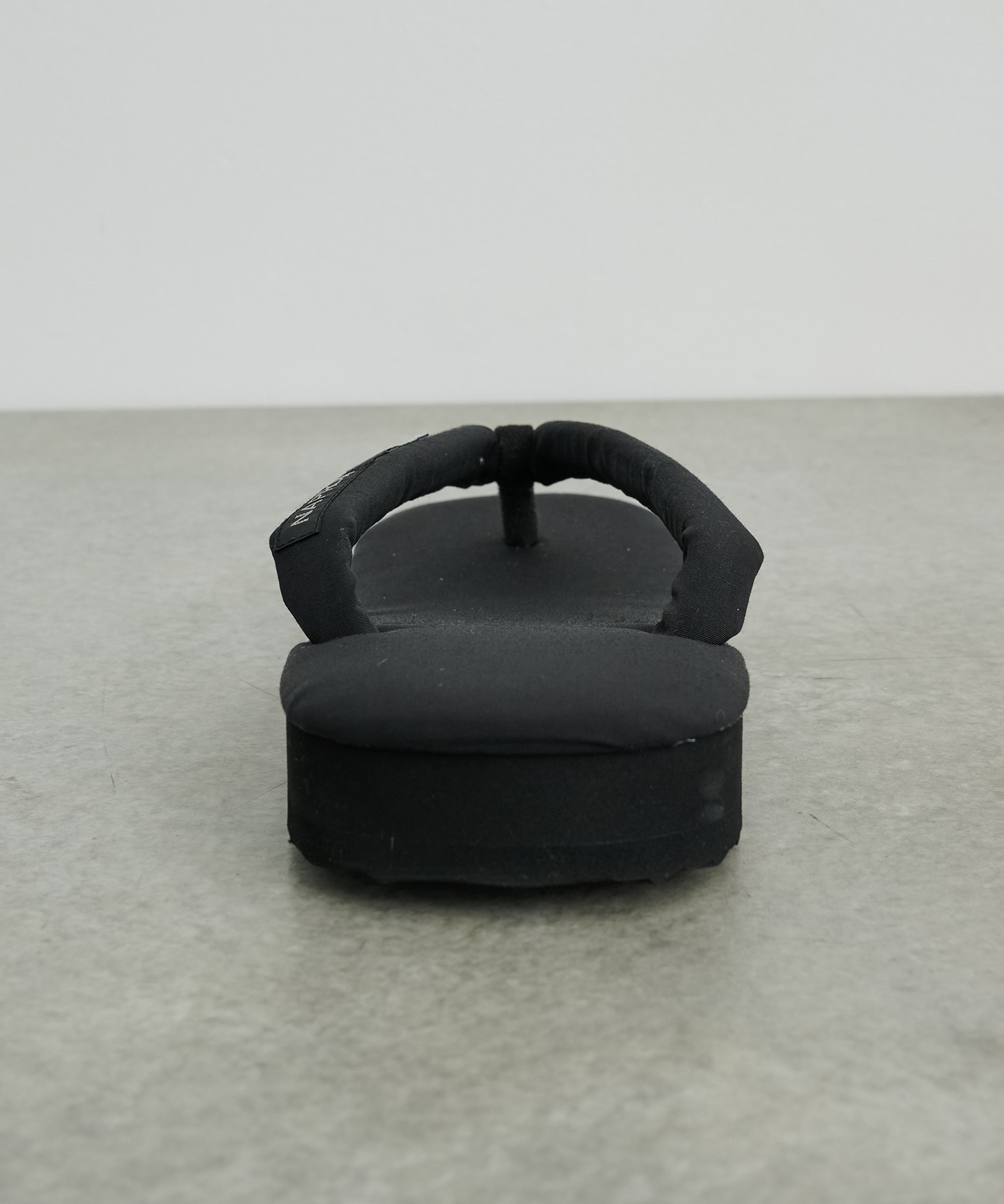 NAPRON/SHIOTA 粋サンダル