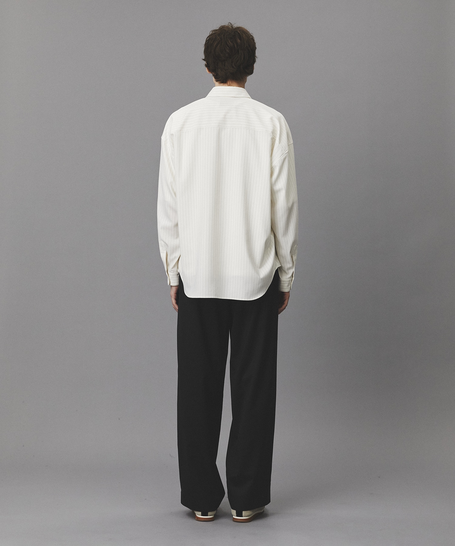 コンフォートリラックスレギュラーシャツ