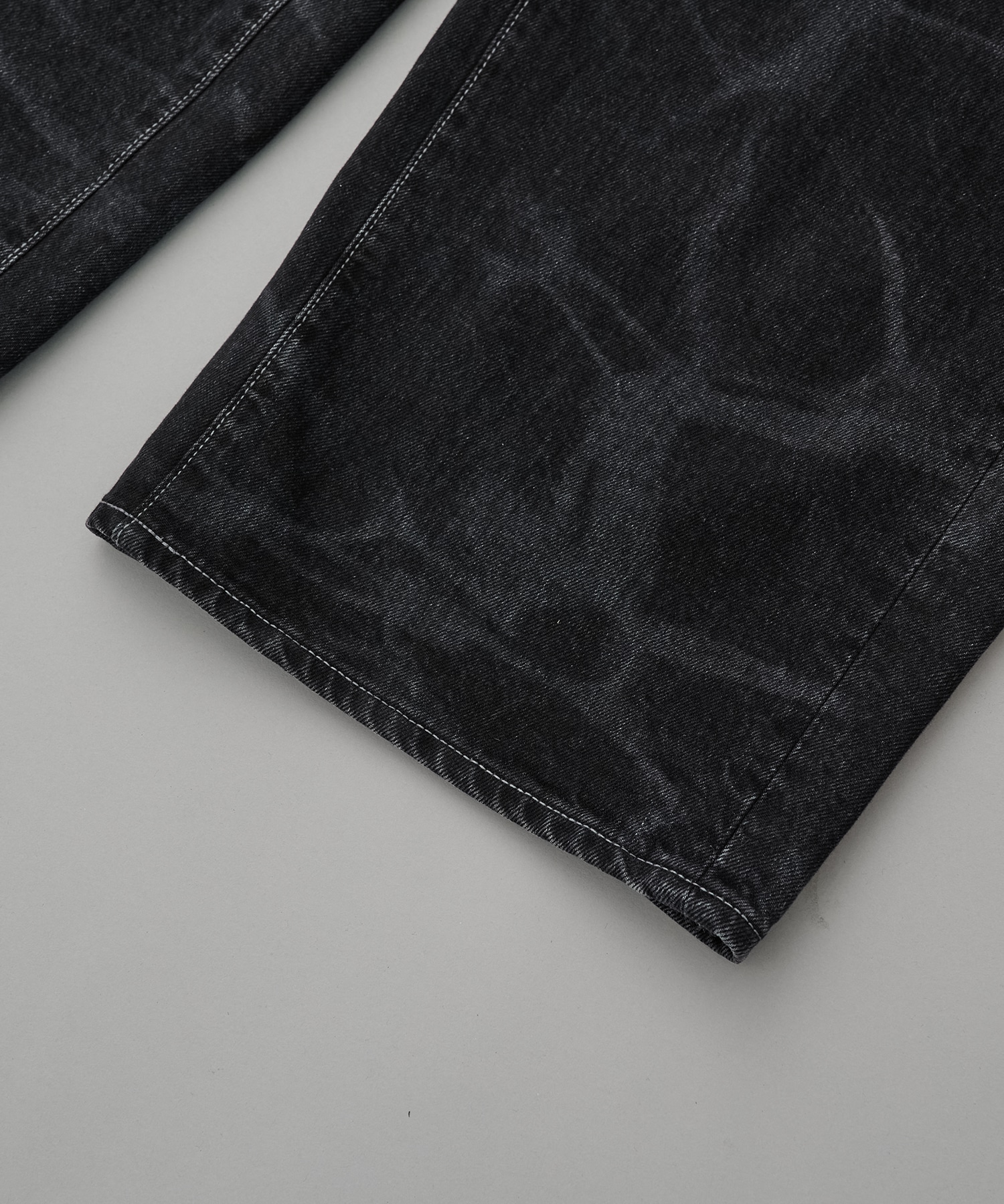 PUBLIC DENIM ART SEA