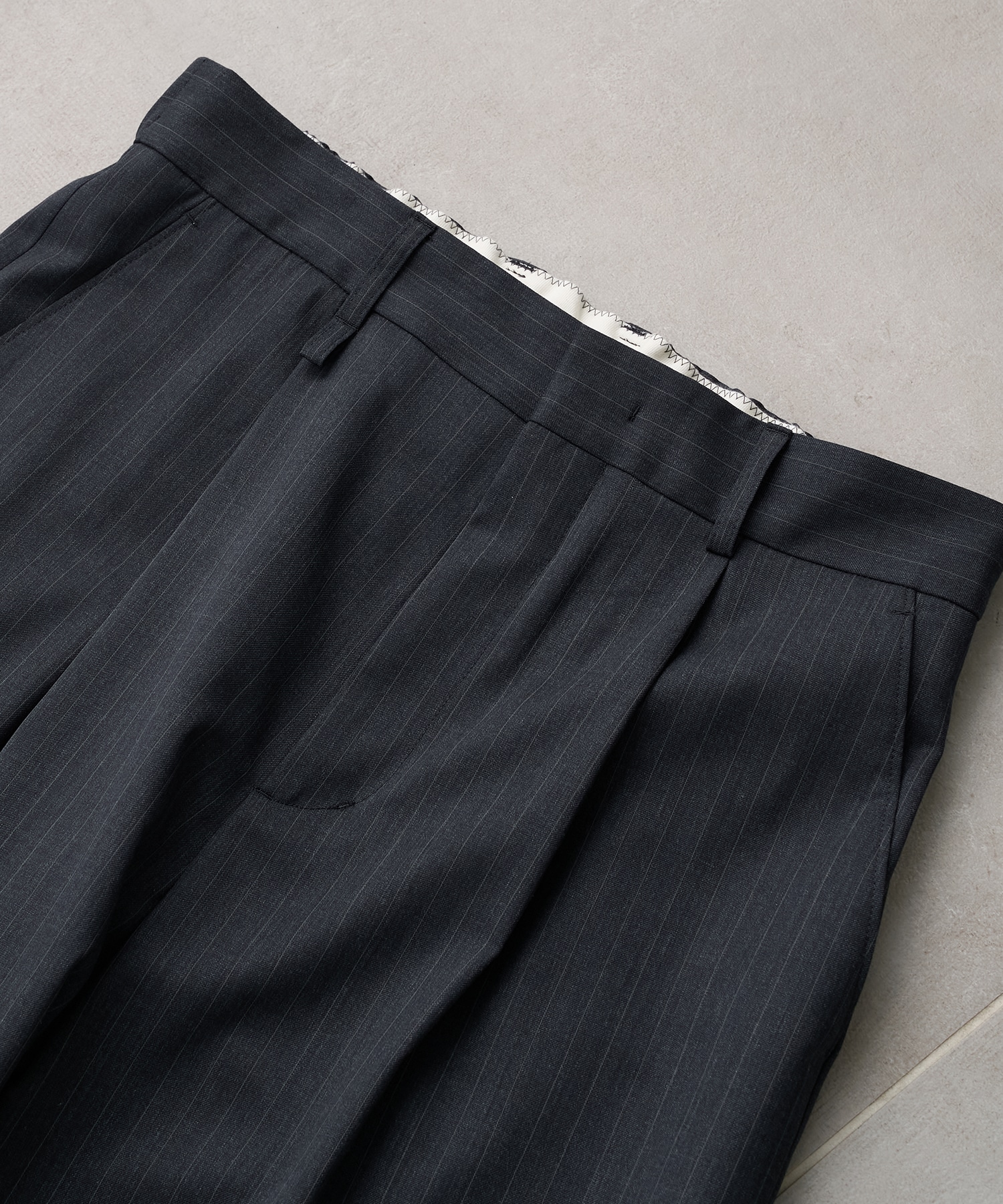 ハイスタンダードデイリースラックス