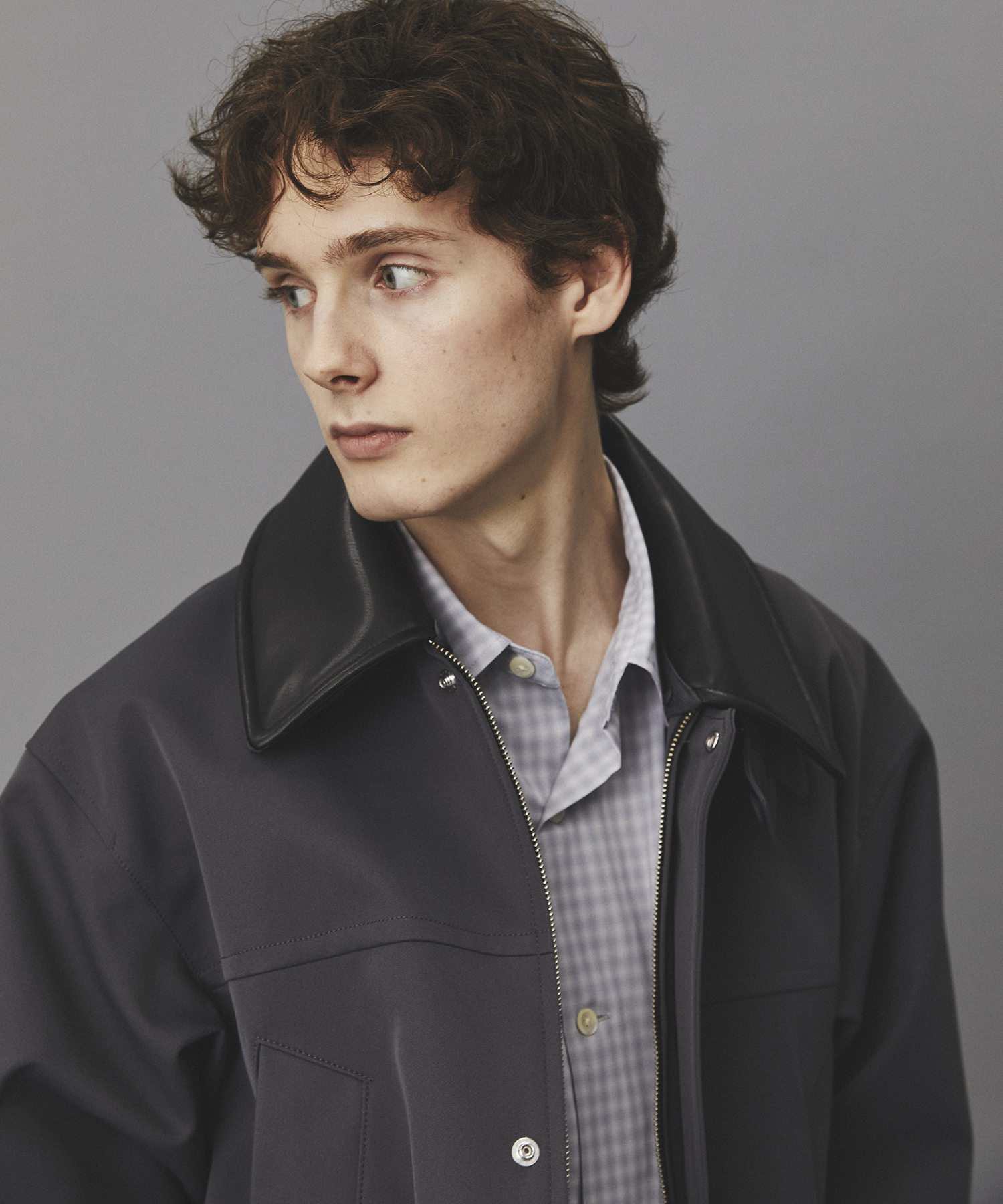 2WAYレザーカラーハーフコート