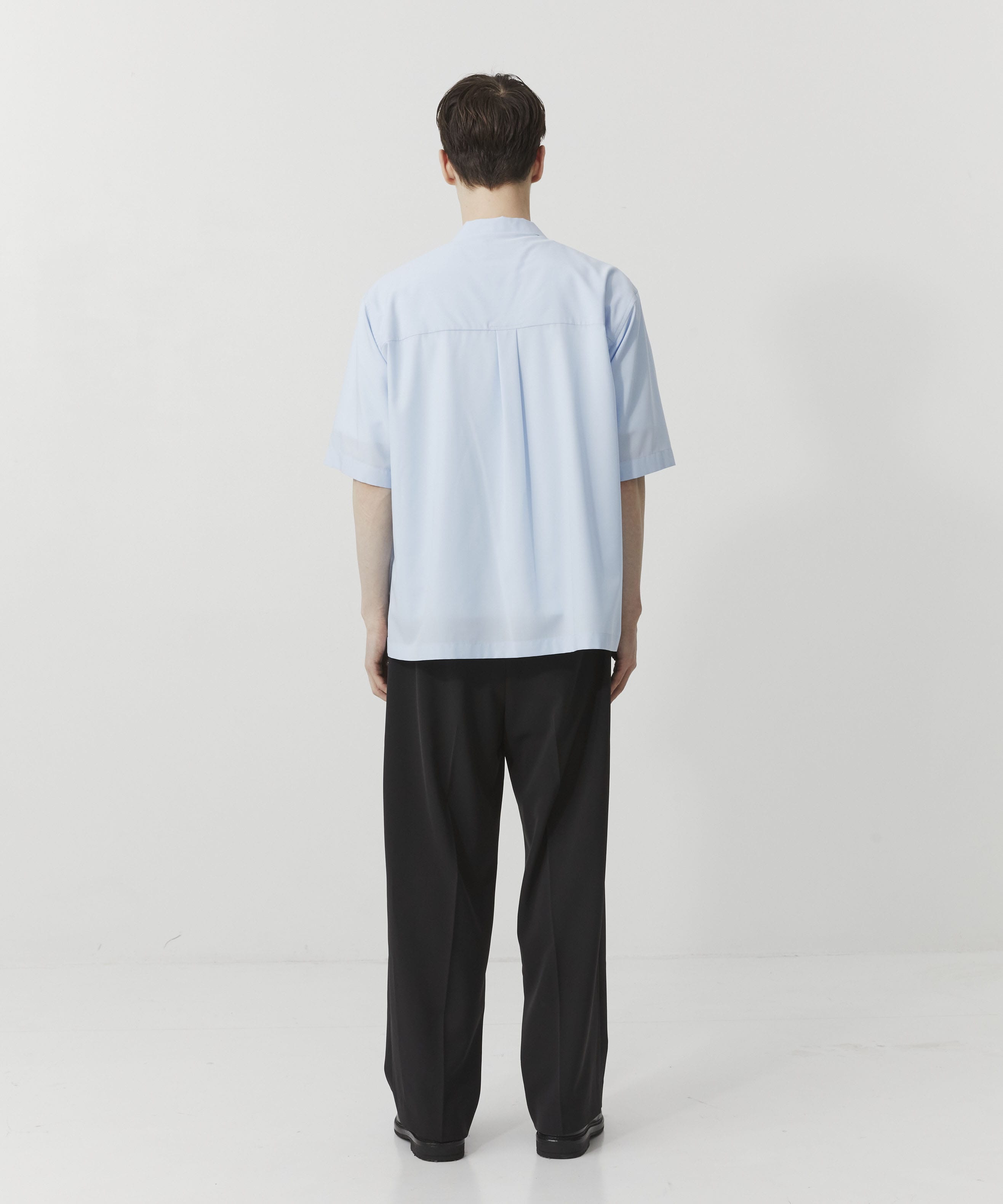 シルキータッチオープンカラーシャツ