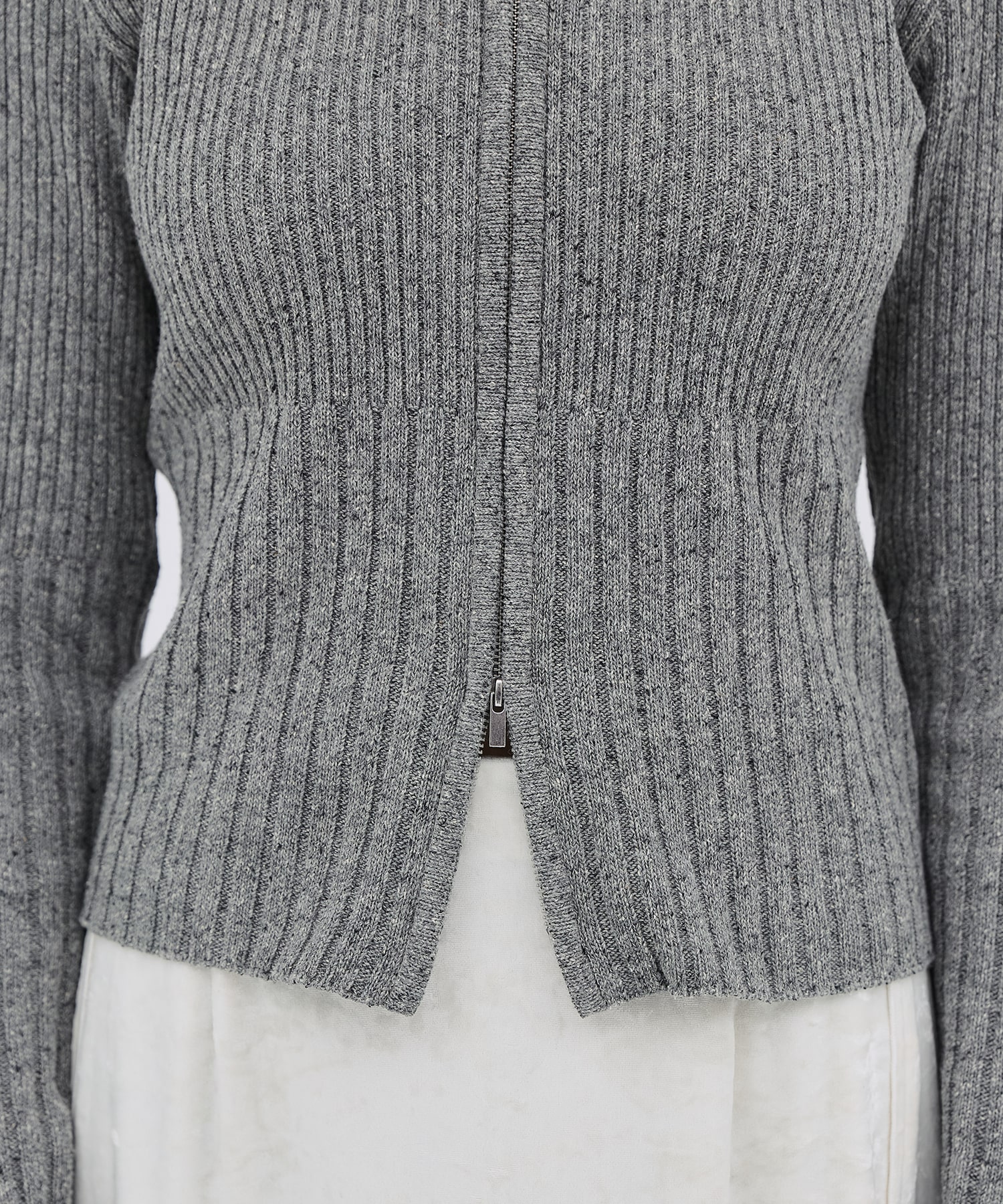 リブニットジップフーディ