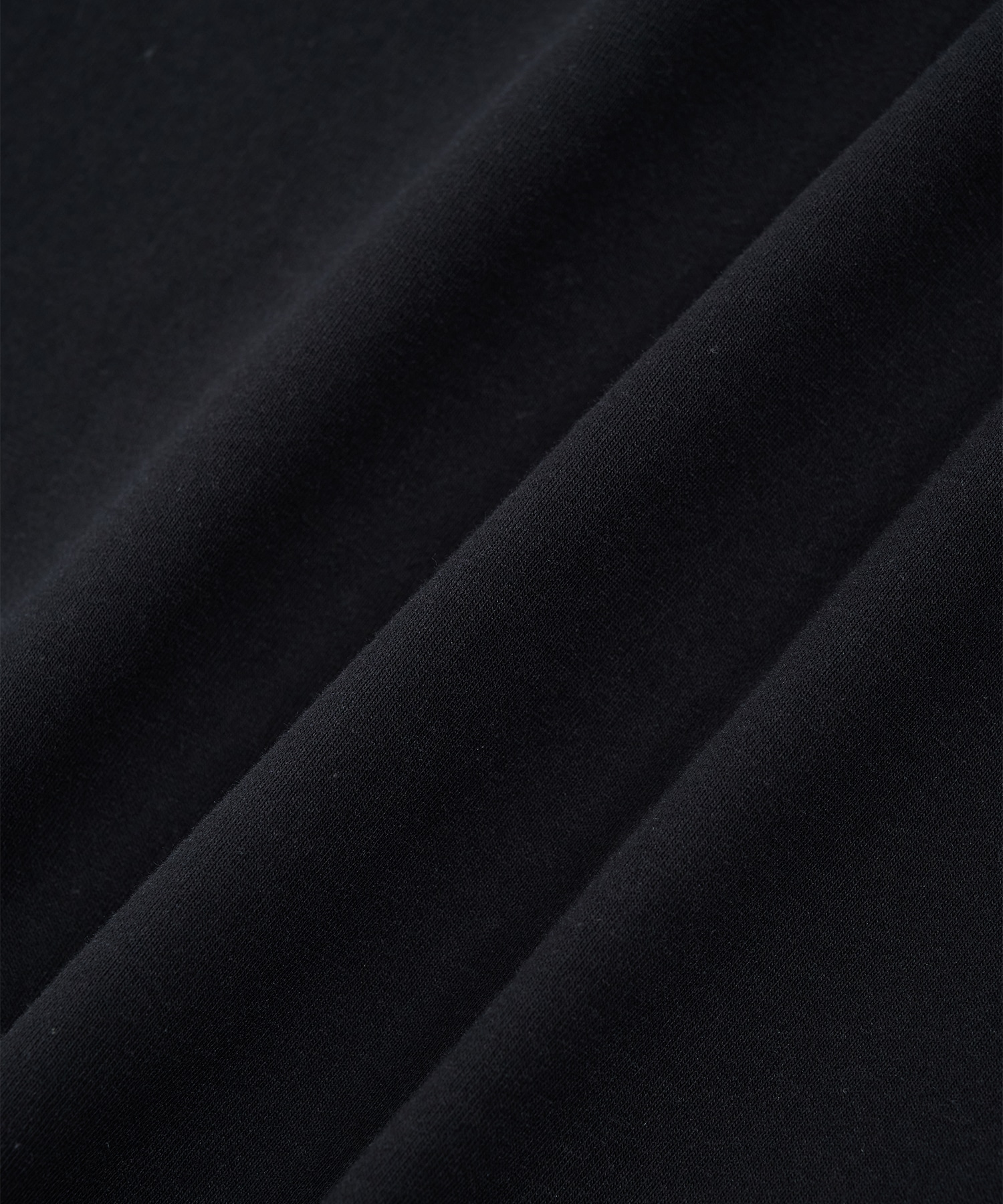極 TEE BASIC