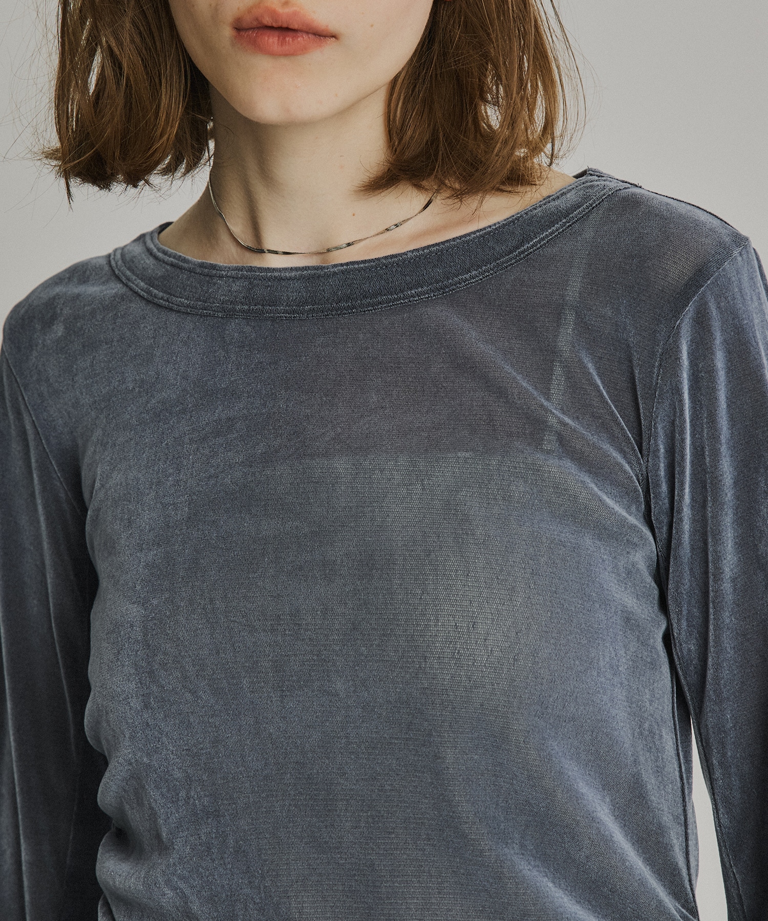 シャーリングベロアチュールスリットTOP