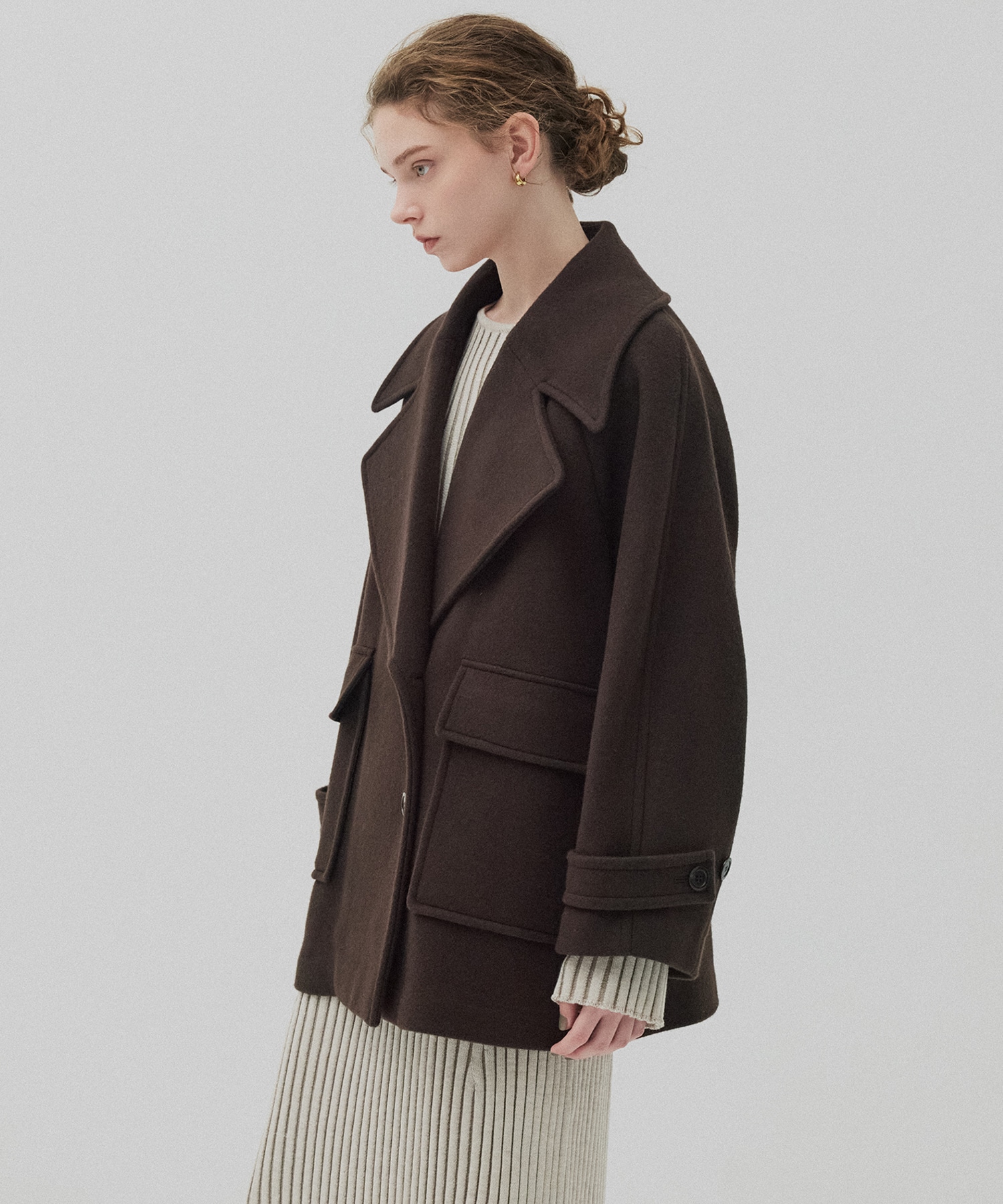 ワイドラペルコート