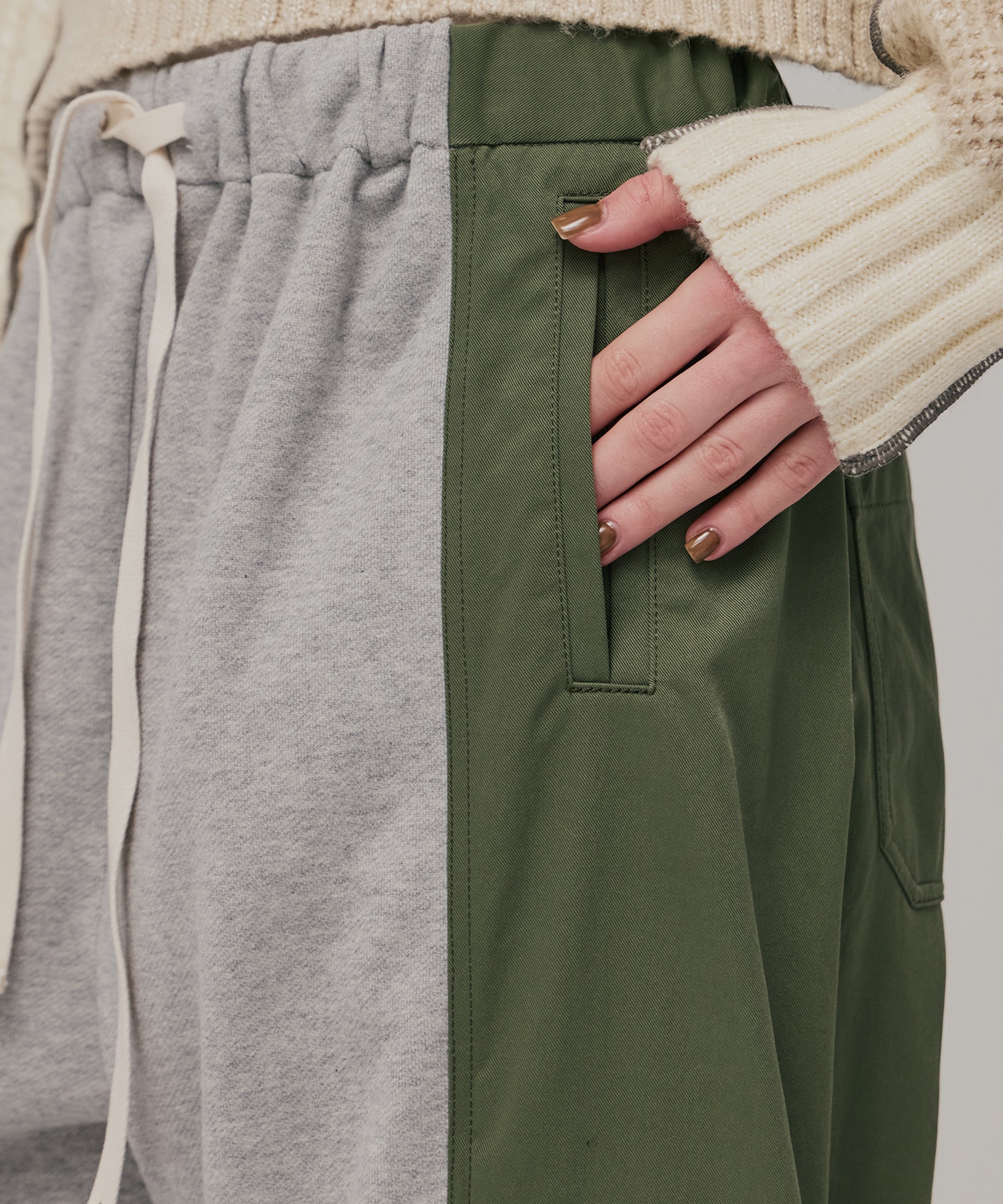 ミックスパネルイージーパンツ