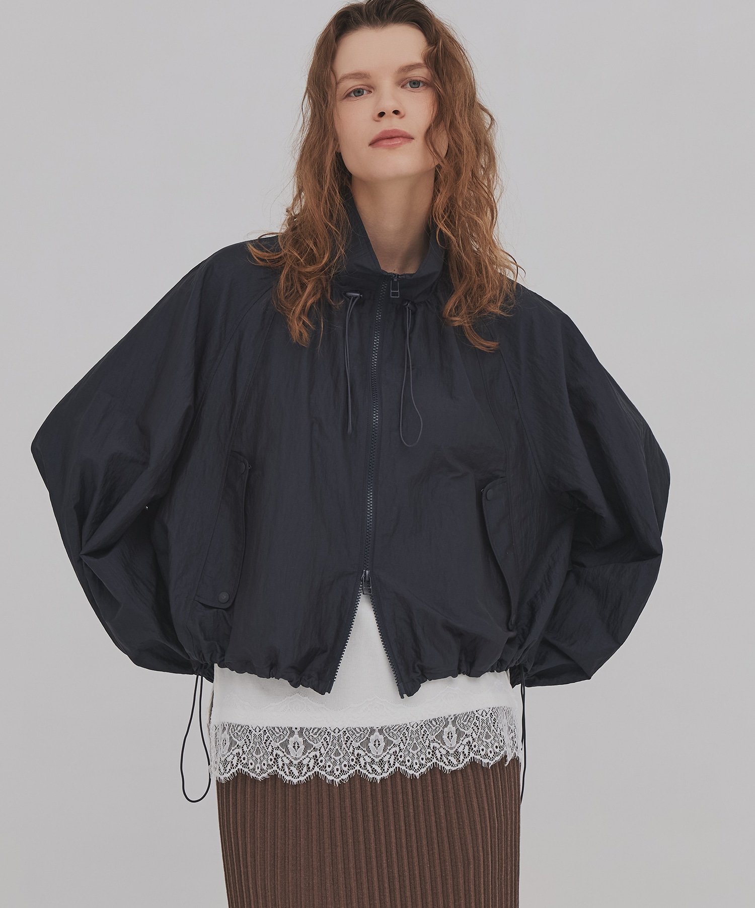 エアロンスタンドシェルジャケット