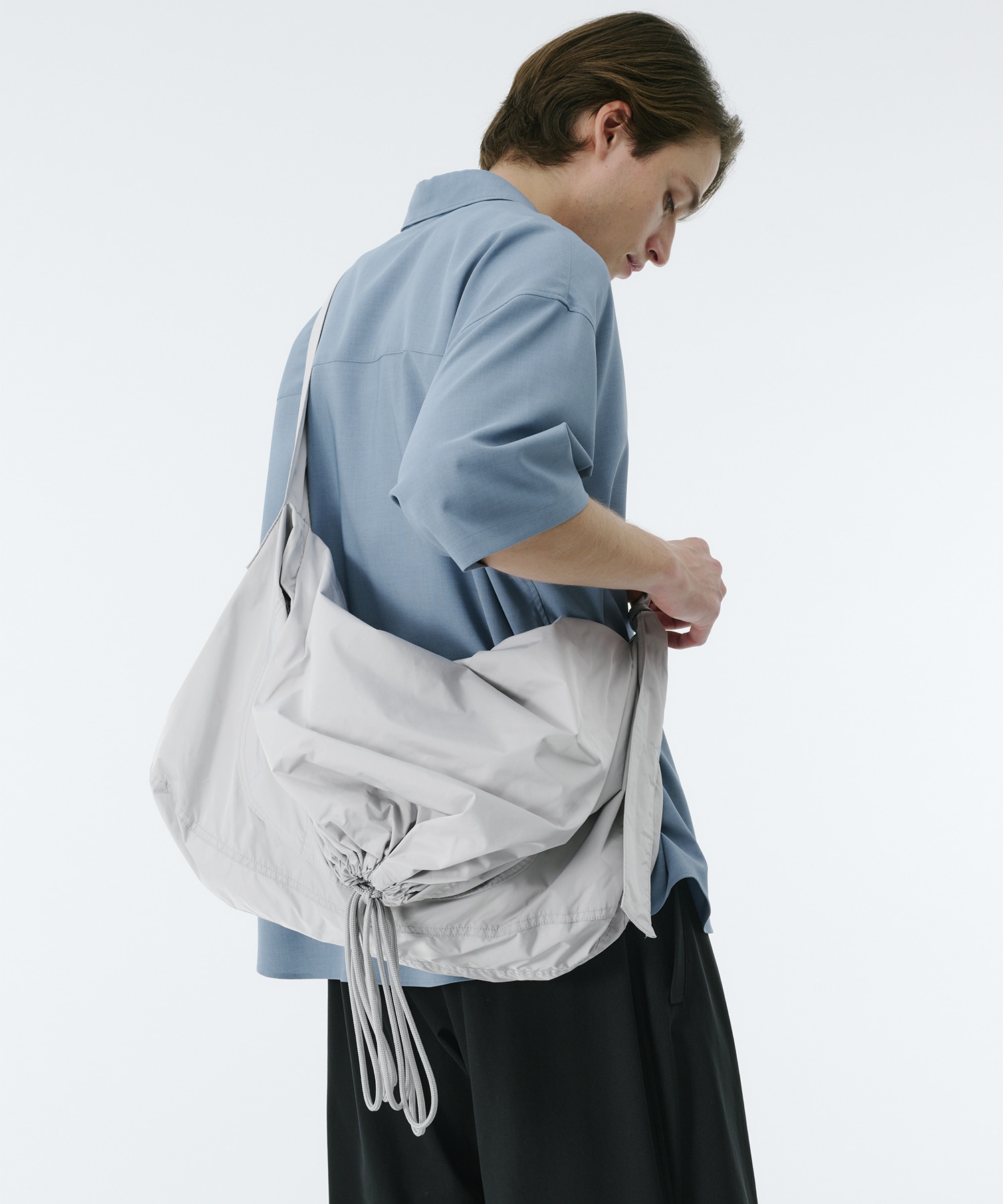 NAPRON/SHIOTA 折ショルダーL