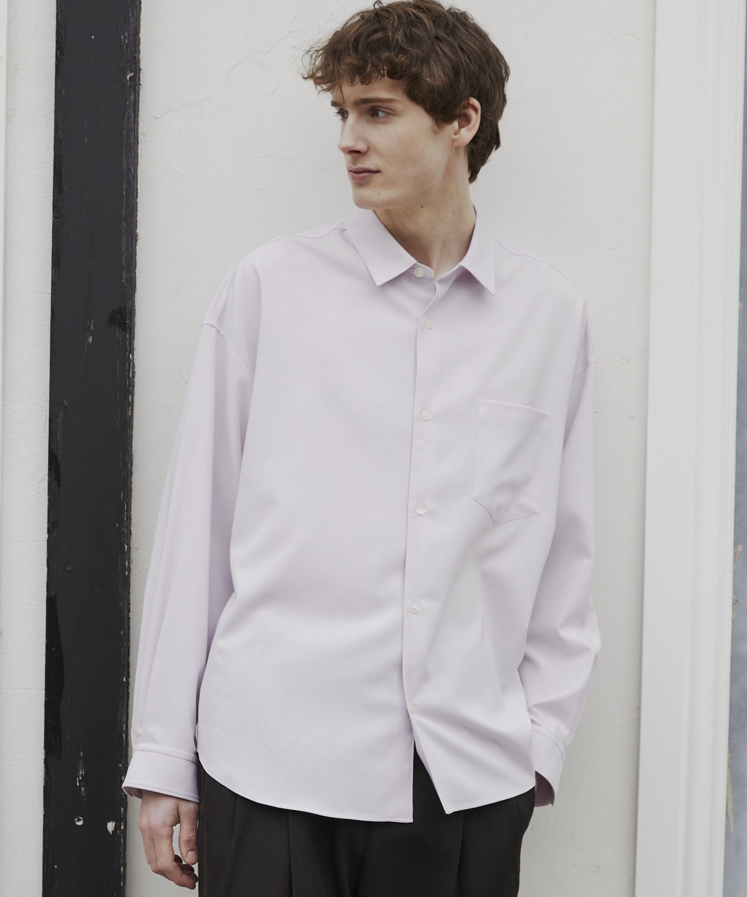 コンフォートリラックスレギュラーシャツ