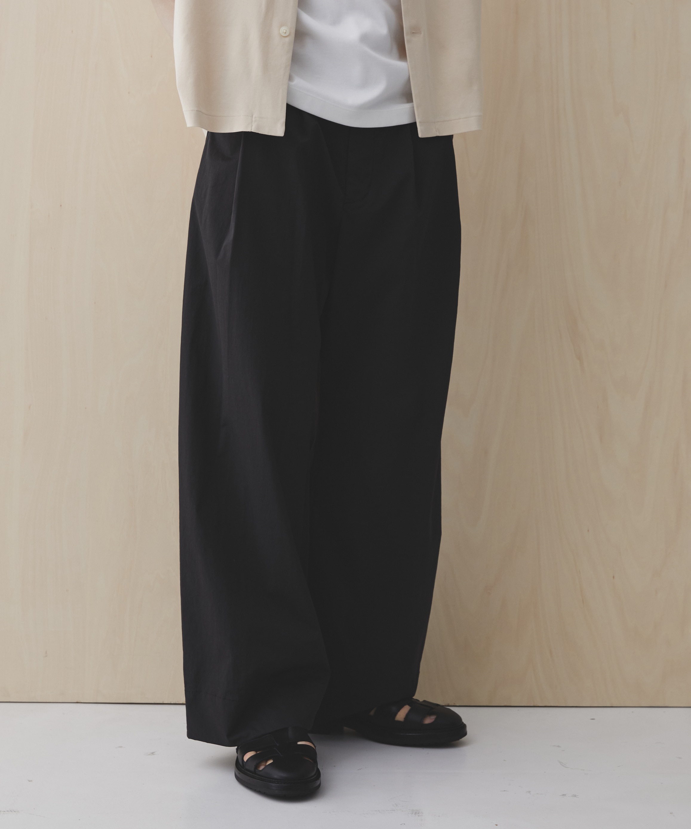 アポロックコンフォートワイドパンツ