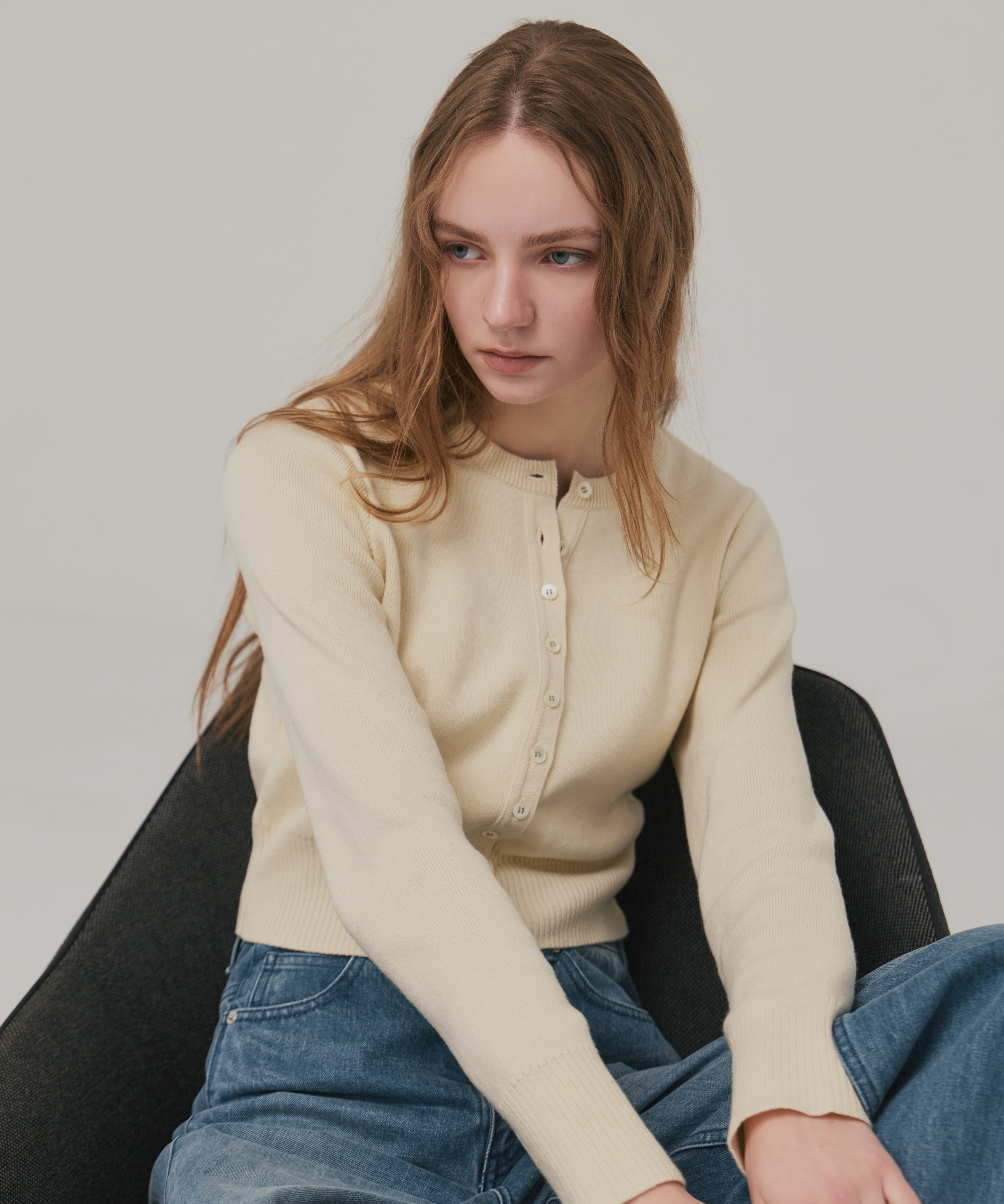 〈残りわずか〉コットンカシミヤクルーカーデ