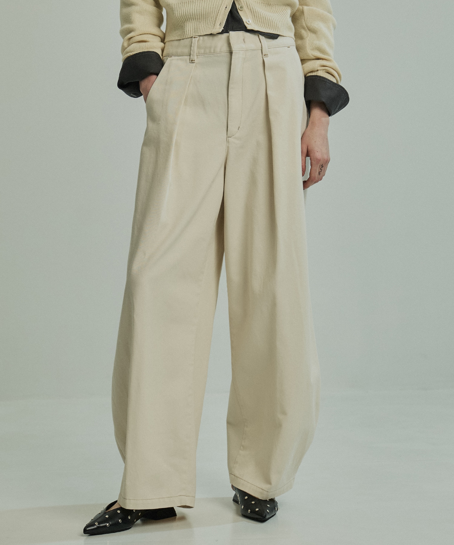 〈残りわずか〉PUBLIC CURVE CHINO