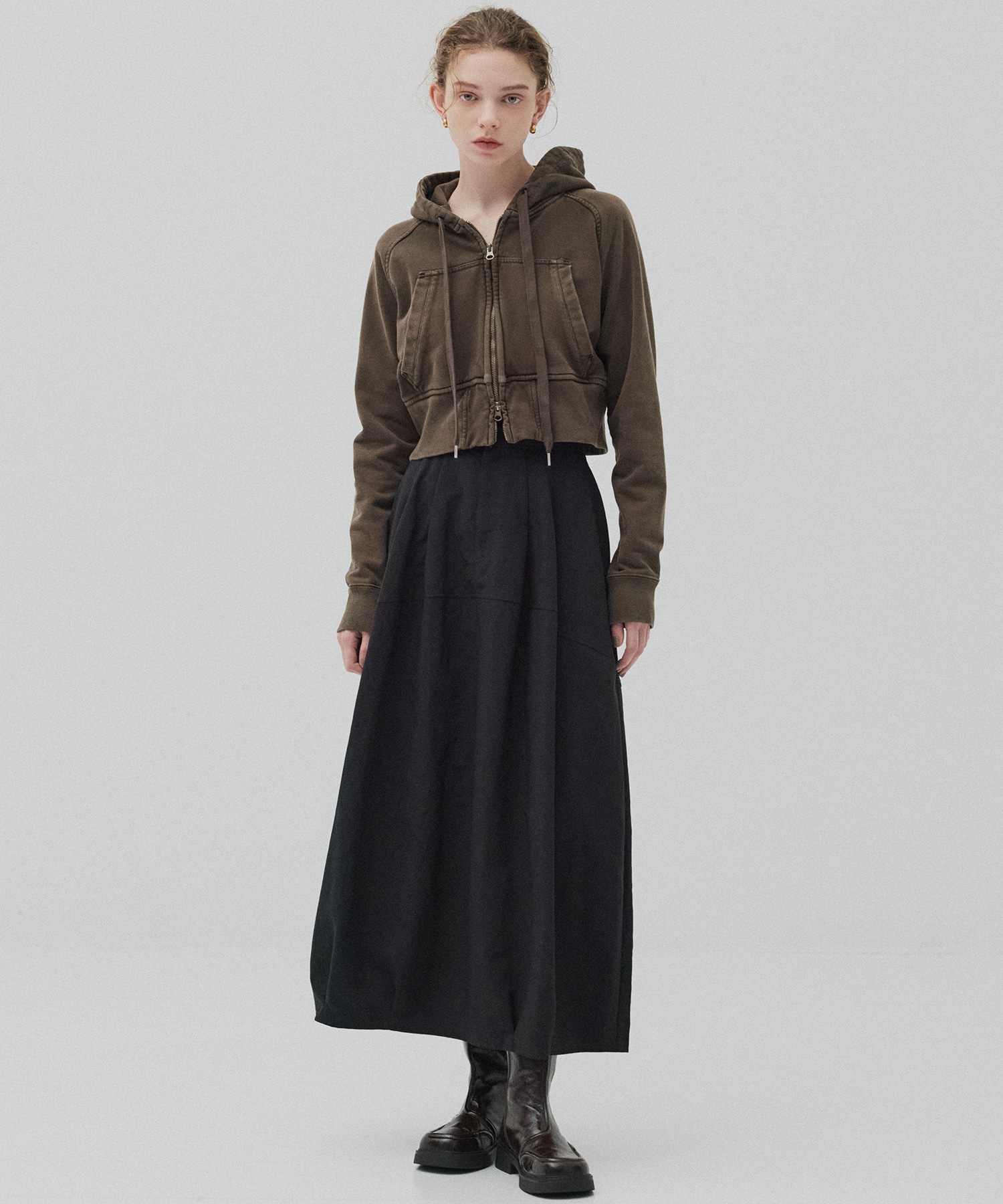 〈残りわずか〉スカルプトカーブスカート