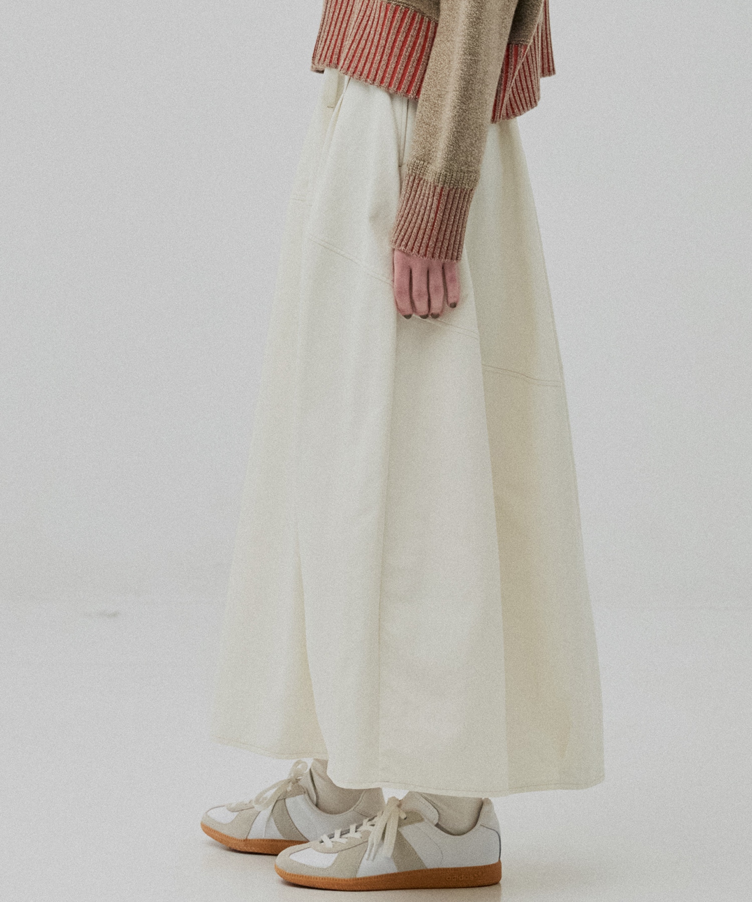 スカルプトカーブスカート