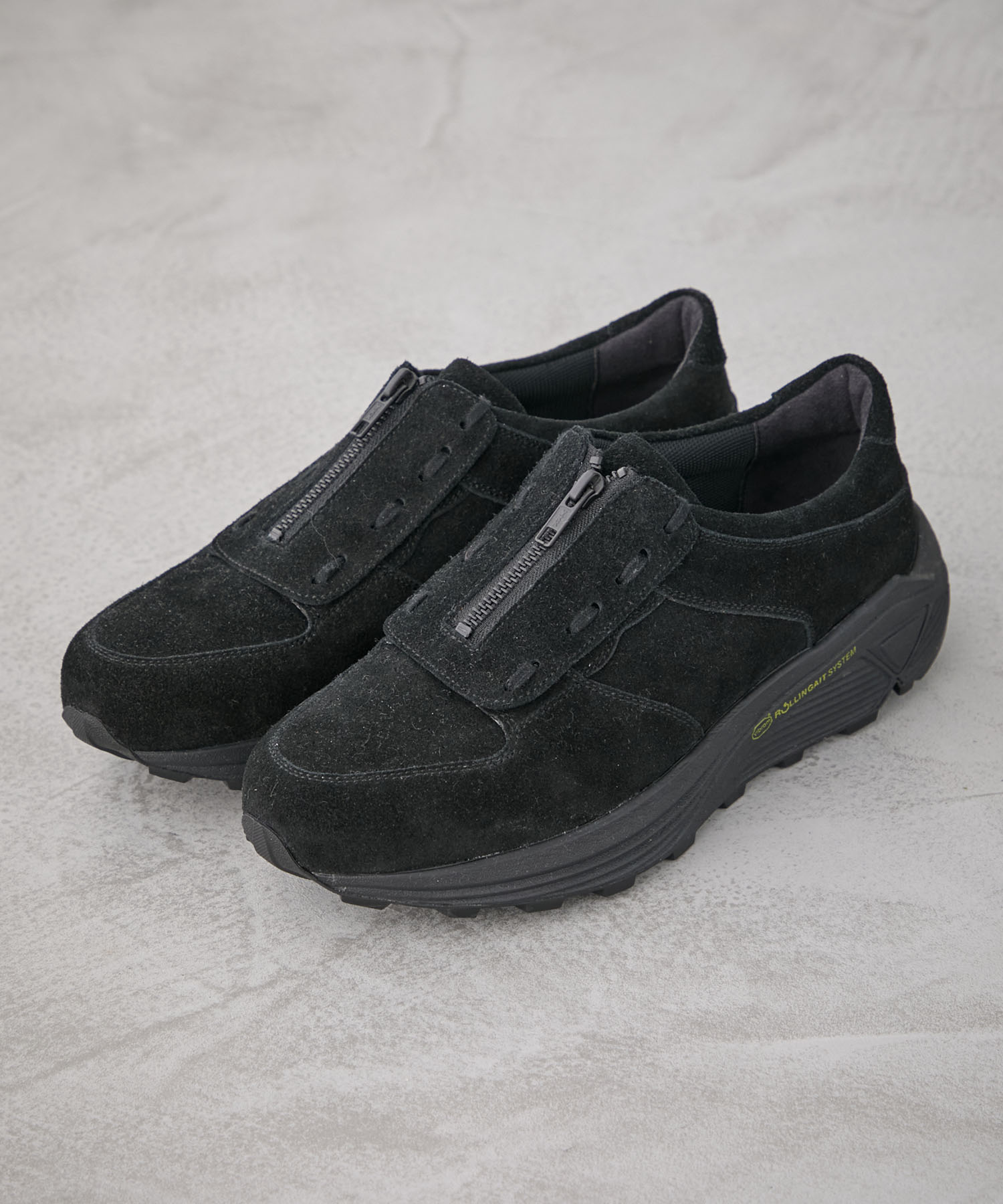 Vibramジップユニットスニーカー