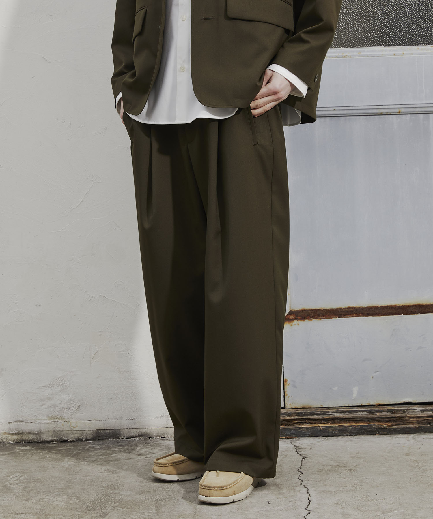 TECH WOOL イージースラックス