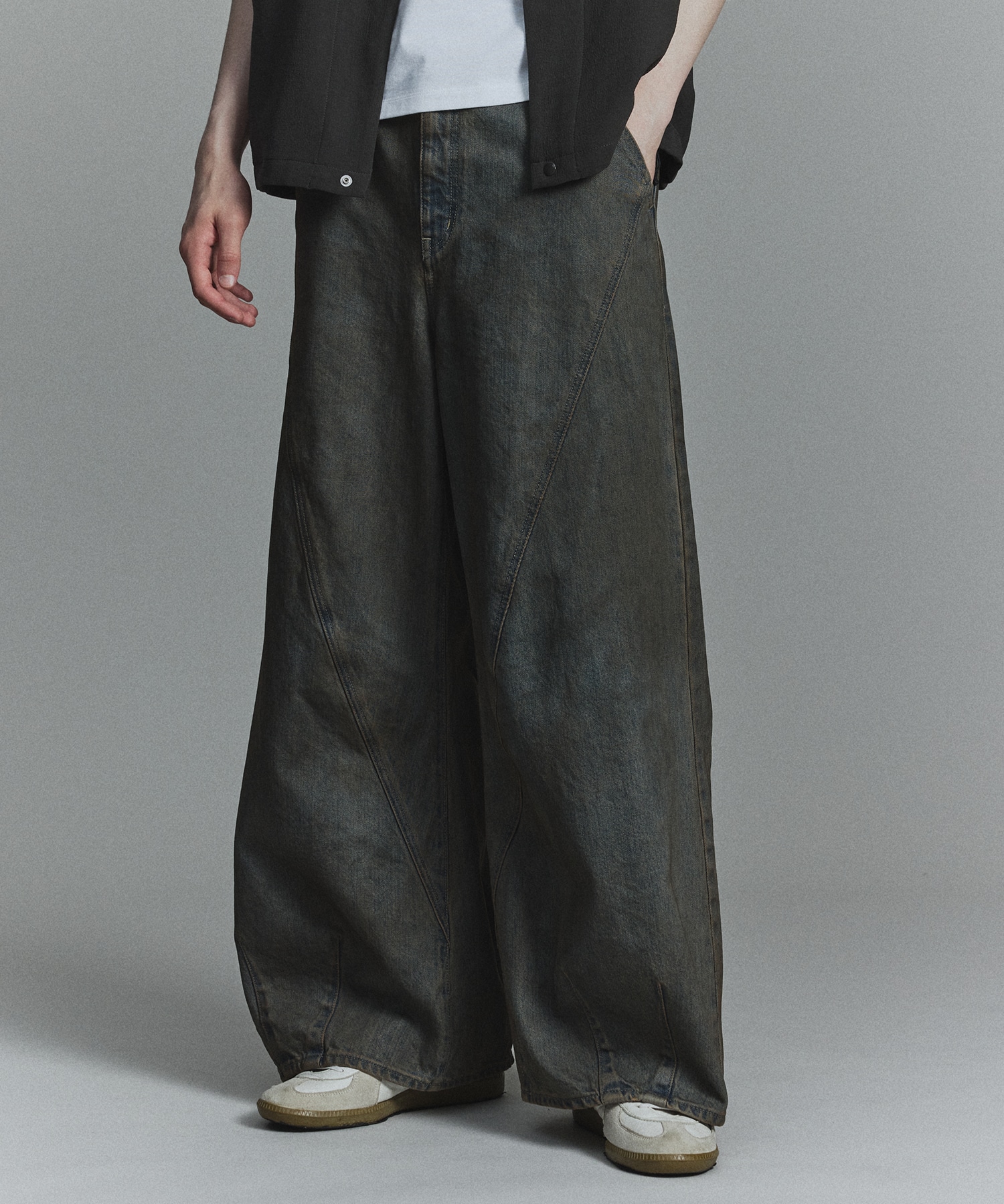 PUBLIC　DENIM　BAGGY　DENIM
