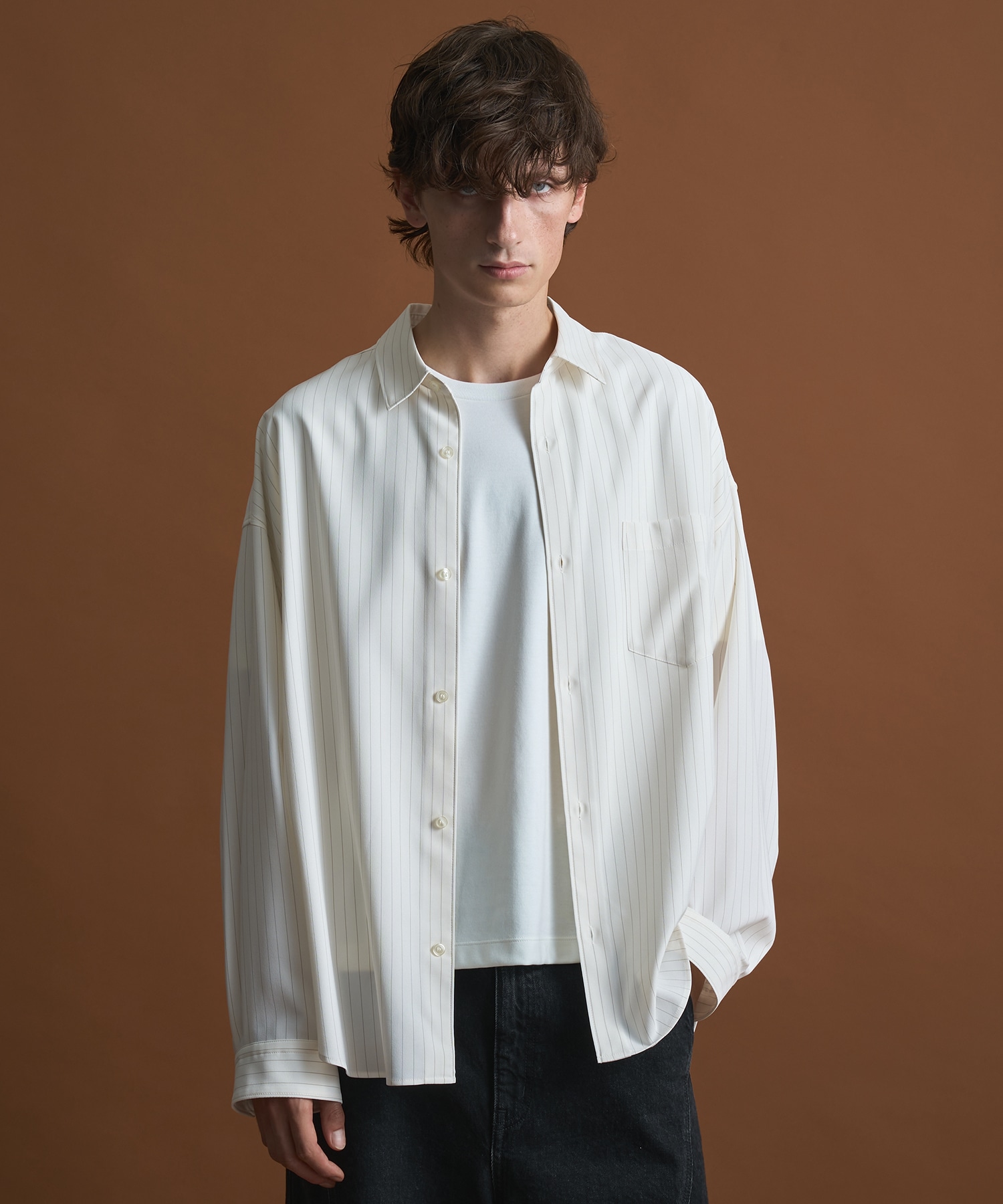 〈新色〉コンフォートリラックスレギュラーシャツ