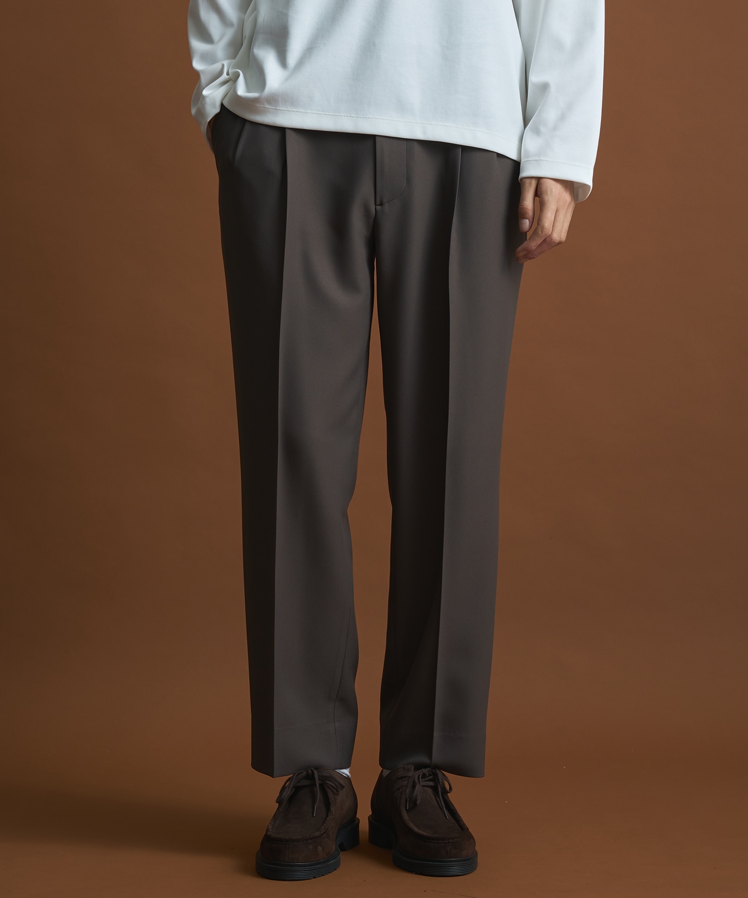 GRツイルエバークリーステーパードスラックス