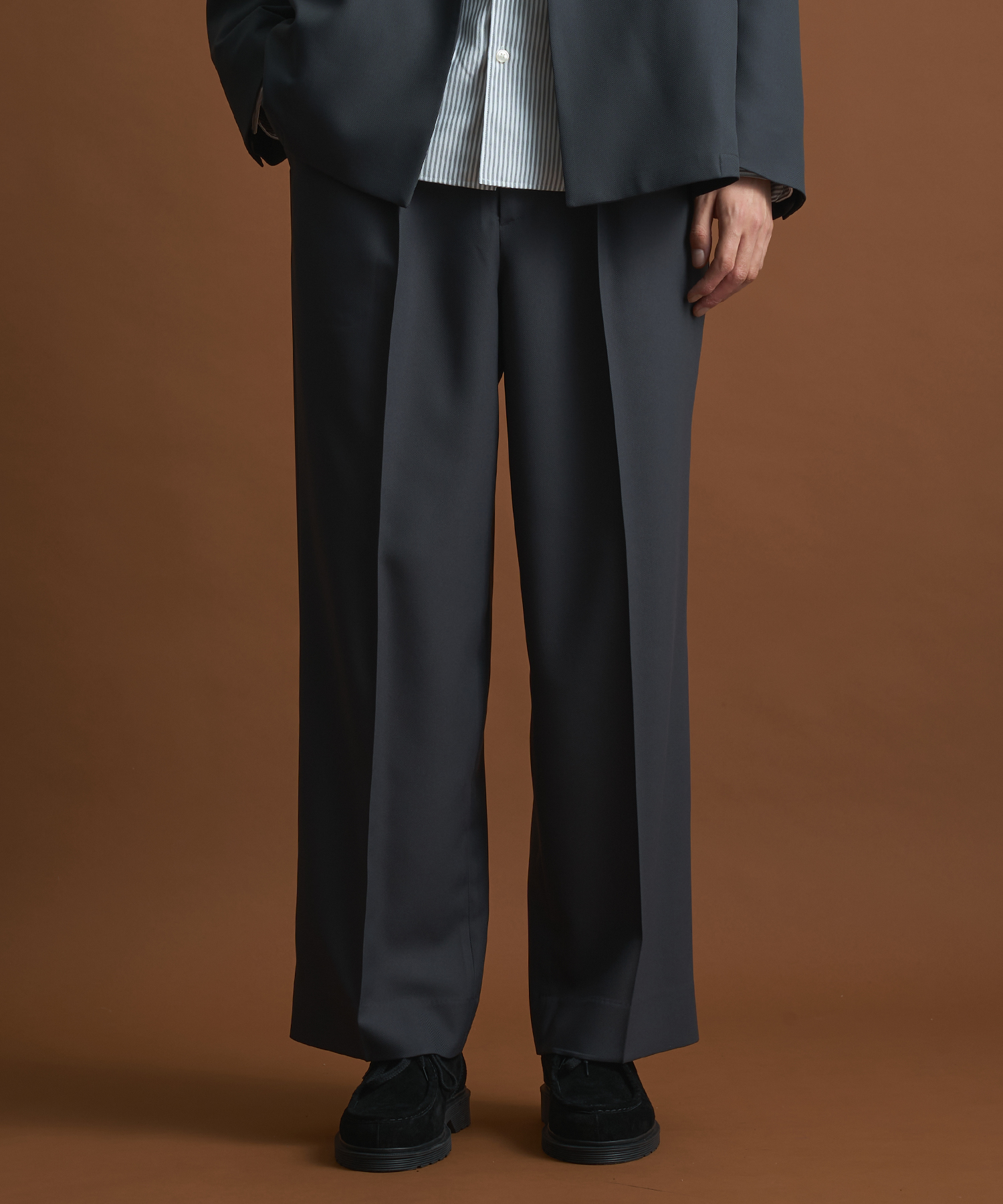 GRツイルエバークリースストレートスラックス