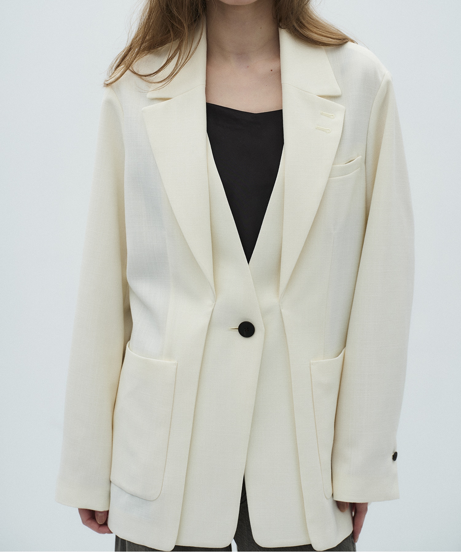 レイヤードボクシージャケット