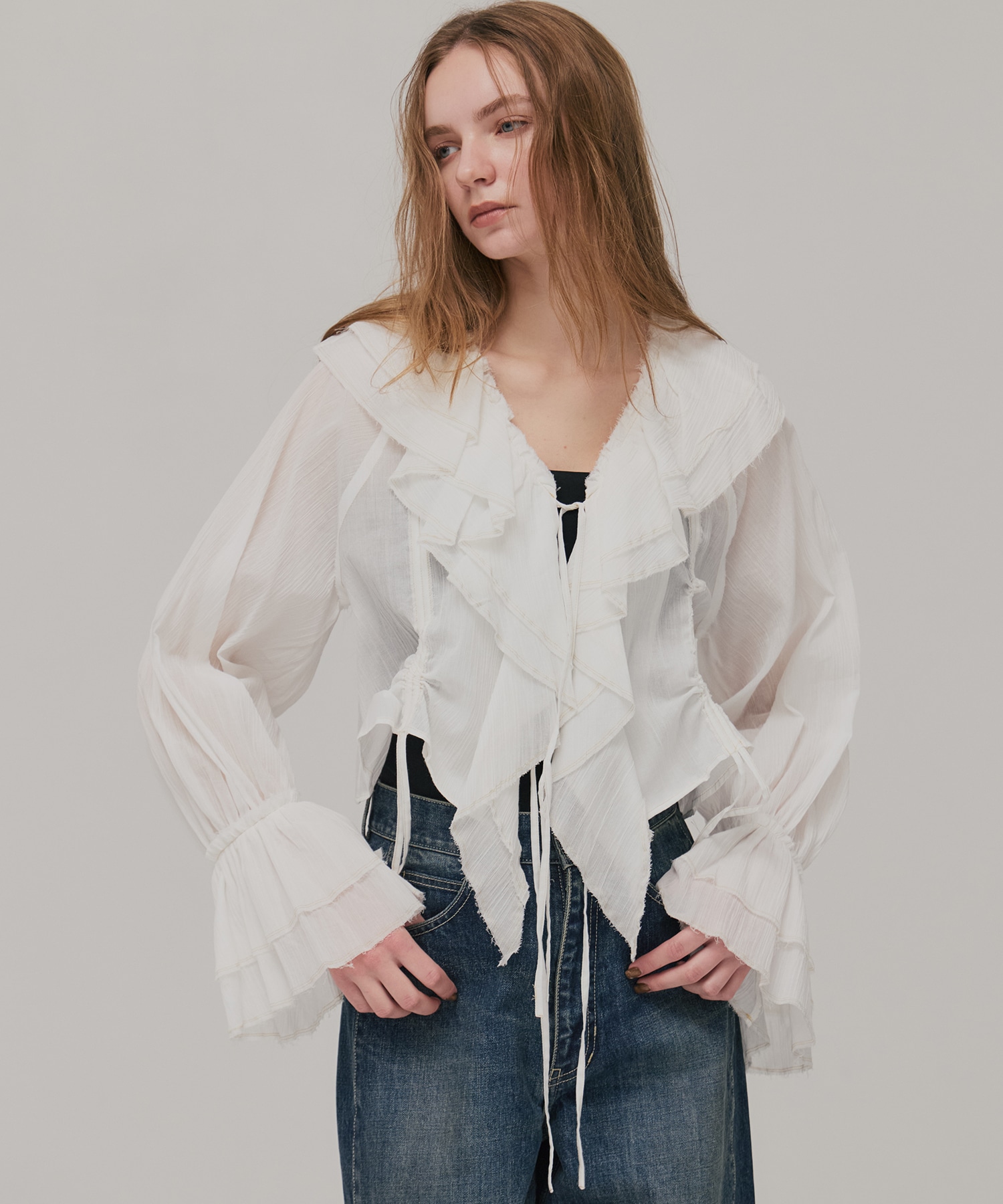 ラッフルカラーギャザーブラウス