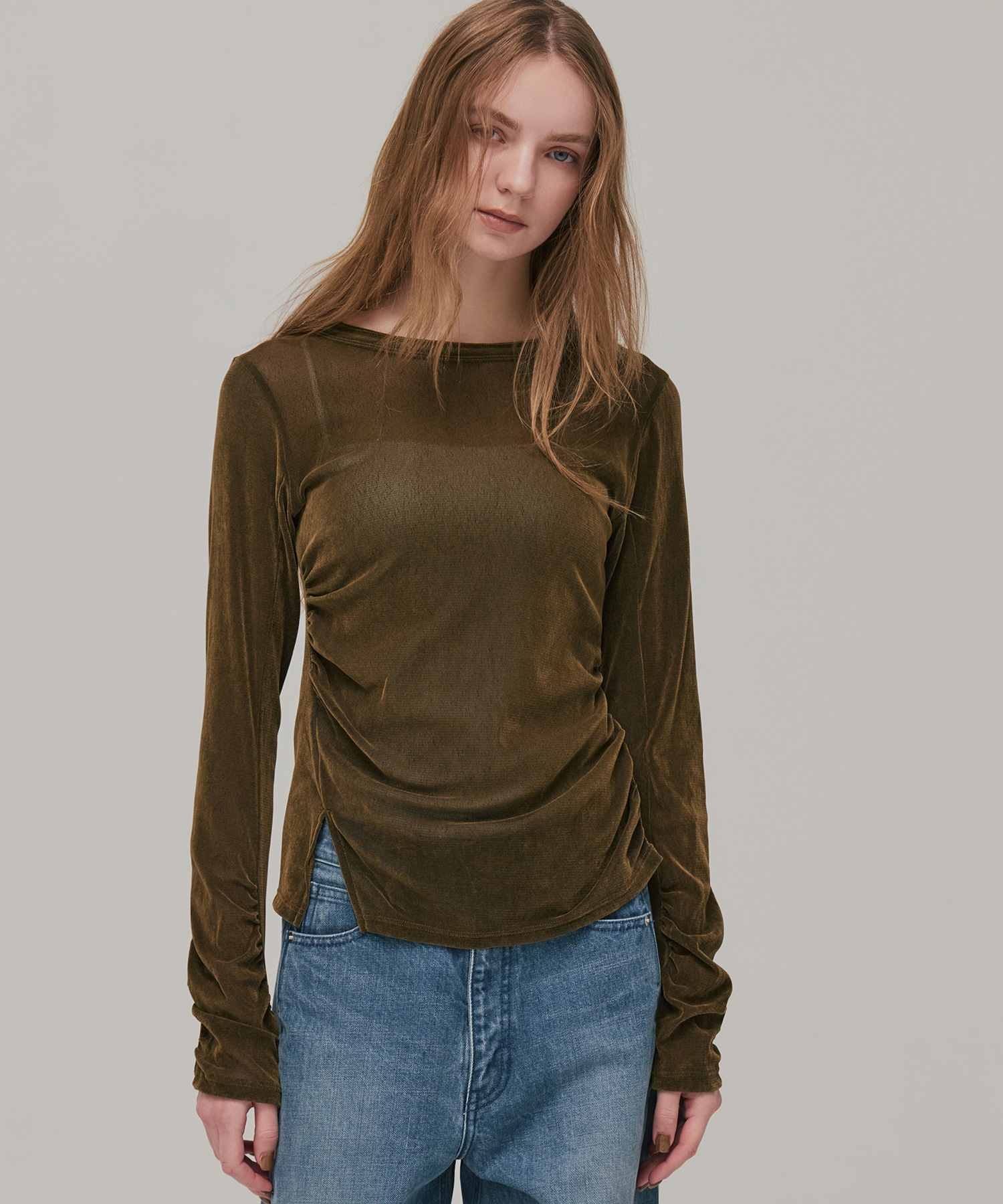 〈残りわずか〉シャーリングベロアチュールスリットTOP