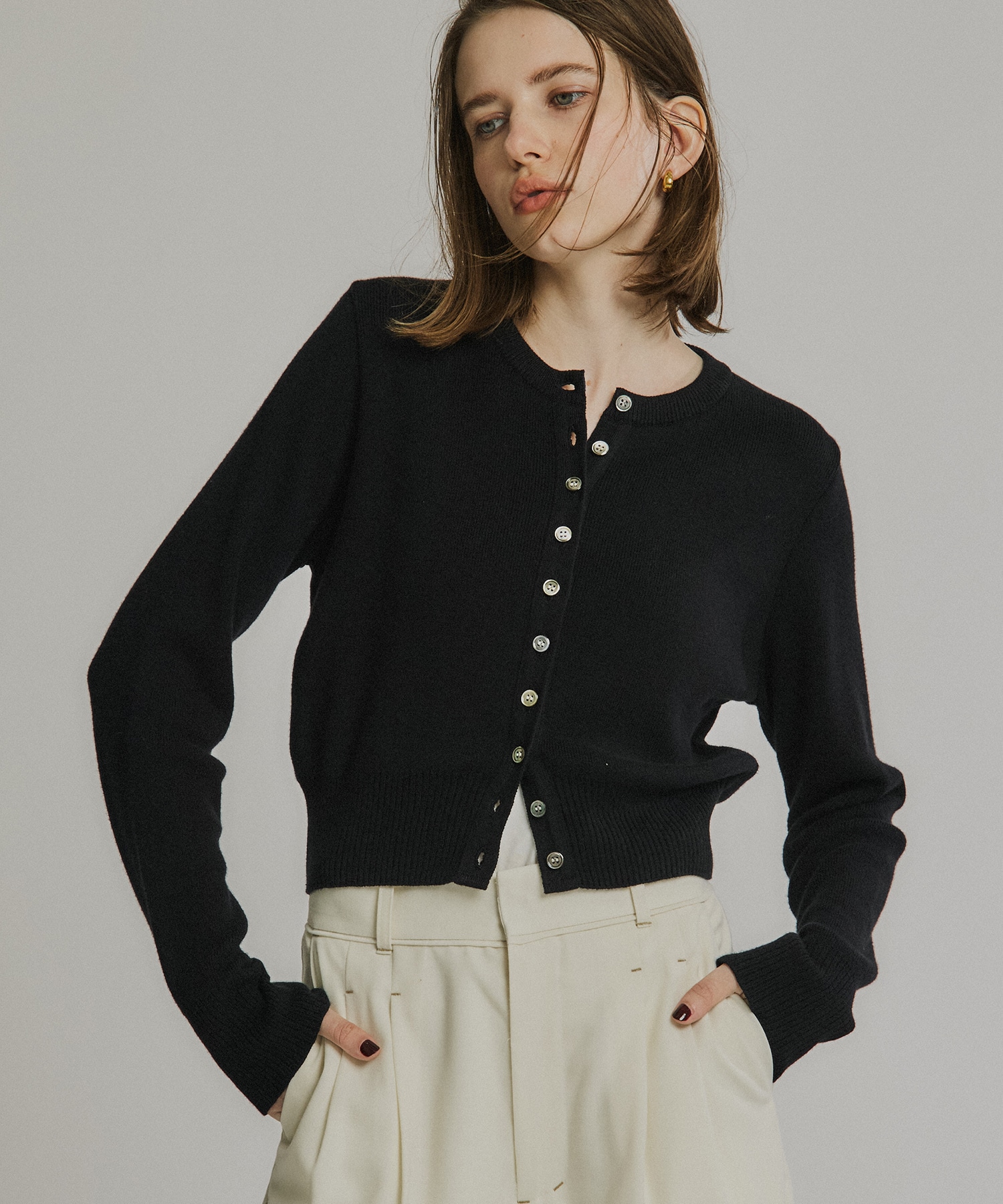 コットンカシミヤクルーカーデ