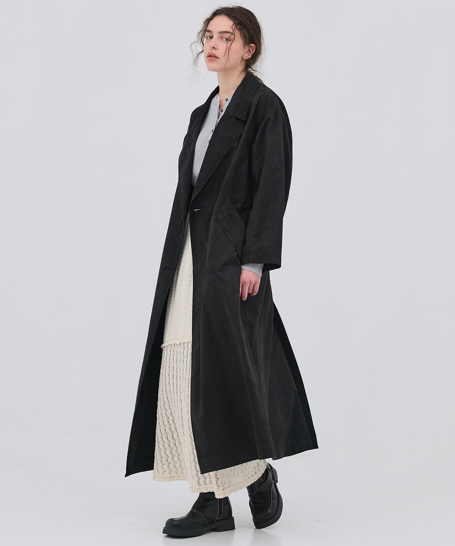 スエードトレンチコート