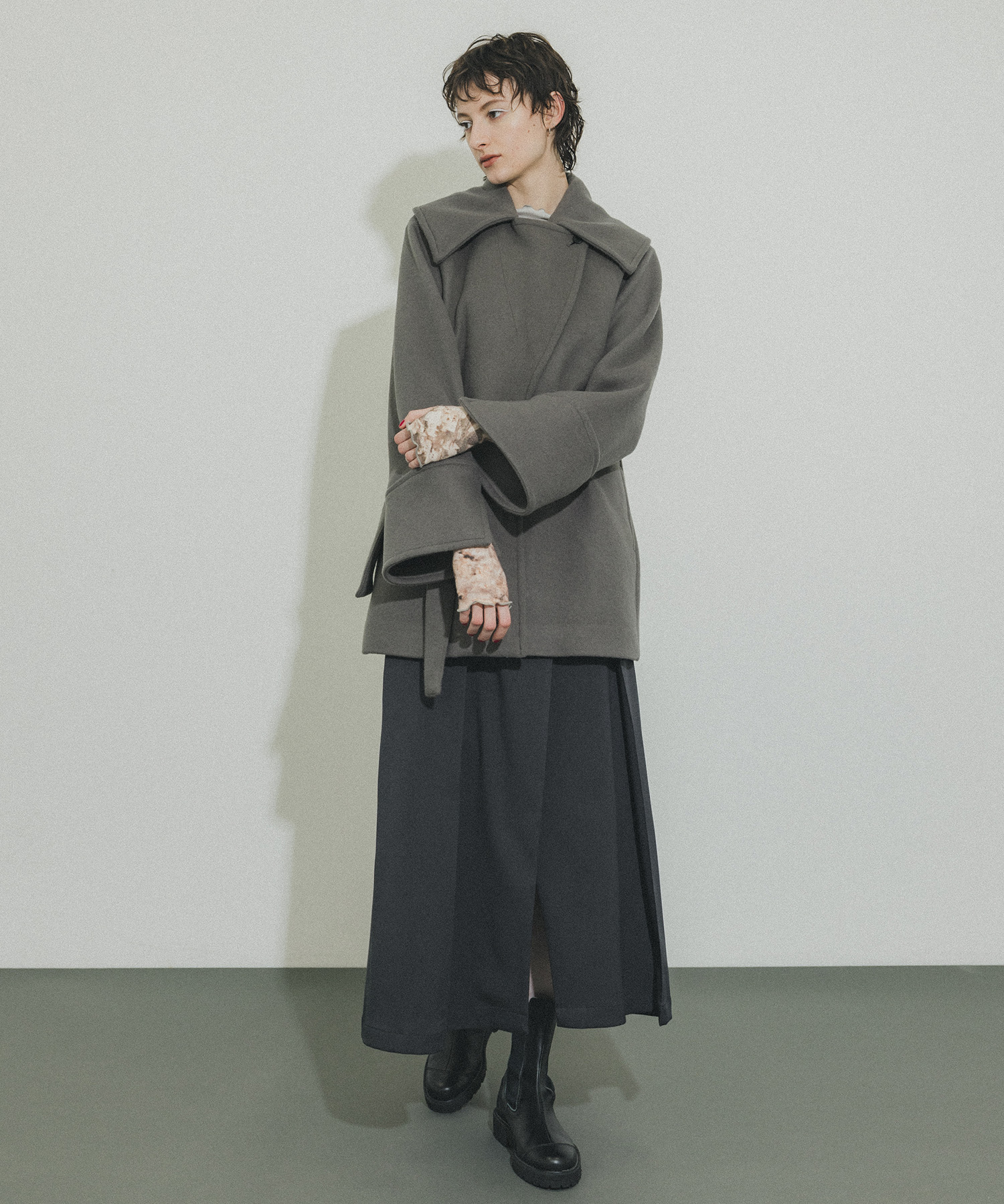 OUTERSTYLING - PUBLIC TOKYO WOMENS｜PUBLIC TOKYO ONLINE STORE